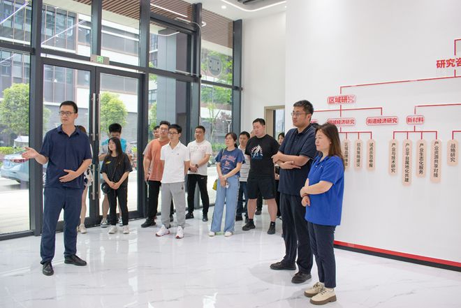 赛迪好乒乓丨赛迪研究院乒乓健将征战2024电子信息行业“四威杯”(图4)