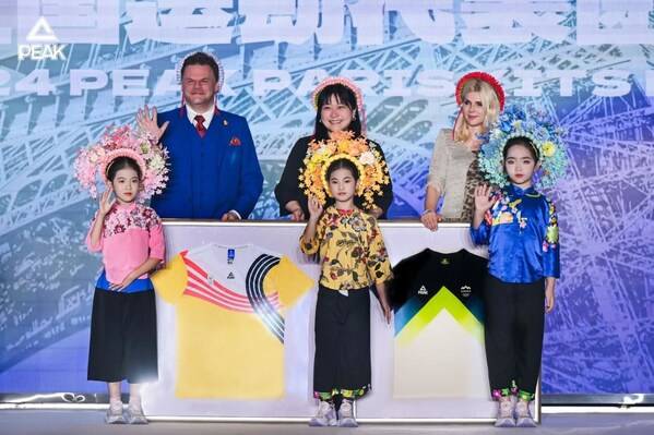 匹克发布5大洲11国奥运代表团装备携手冲击100枚奥运奖牌(图3)