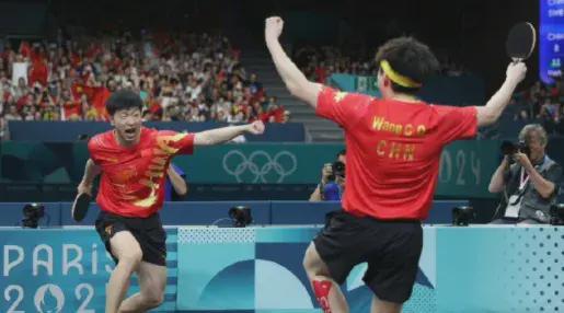 中国男团3-0瑞典男团摘得金牌！2024年巴黎奥运会乒乓冠军(图3)