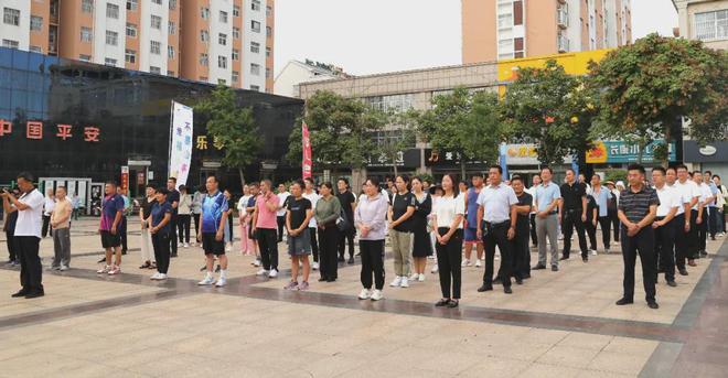 枣庄市山亭区举办“国球进公园”启动仪式暨户外乒乓球比赛(图2)