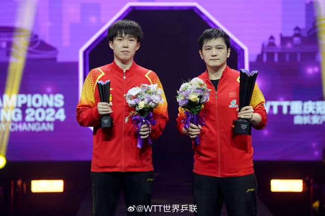 4-3夺冠世乒赛冠军3-0开局打蒙世界第一樊振东拒绝4连鞭逆转(图1)