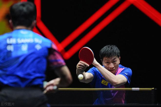 北京大满贯！男单8强出炉：国乒5人3大世界亚军出局马龙横扫WilliamHill(图4)