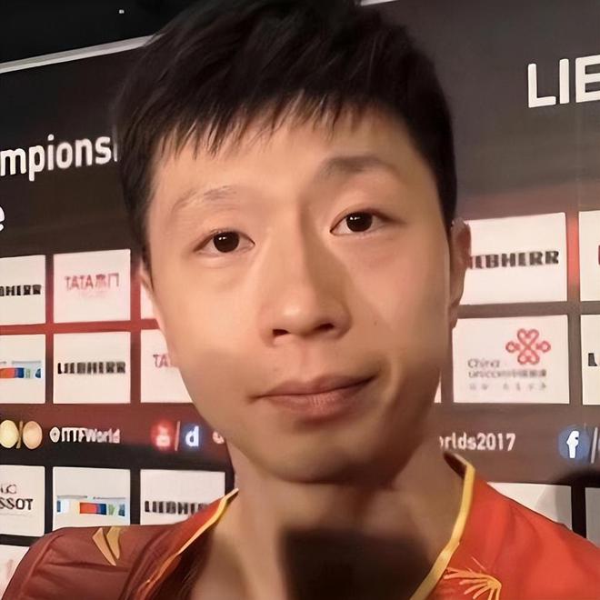 久违了！马龙、刘诗雯再度合体秀球技网友：青春一下就回来了！(图7)