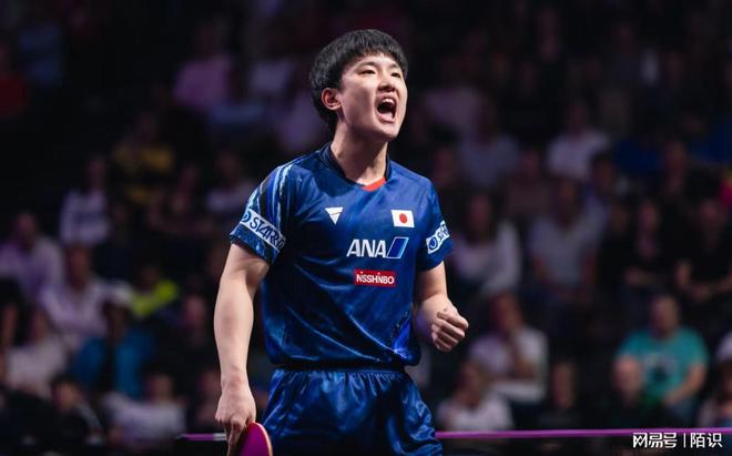 岸川圣也执教不顺张本智和1-3爆冷出局！附国乒6人赛程CCTV直播WilliamHill(图2)