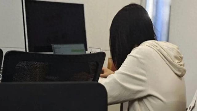威廉希尔WilliamHill千万别再久坐了会让大脑“加速衰老”！(图1)