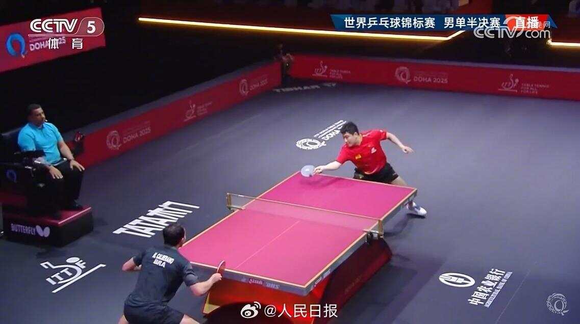 雨果险胜WilliamHill梁靖崑今晚将与王楚钦争夺世乒赛男单冠军(图2)