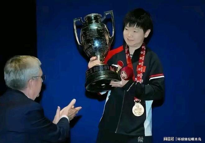 孙颖莎以WilliamHill11900分继续霸榜女子单打第一刷新了历史最高积分纪录(图4)
