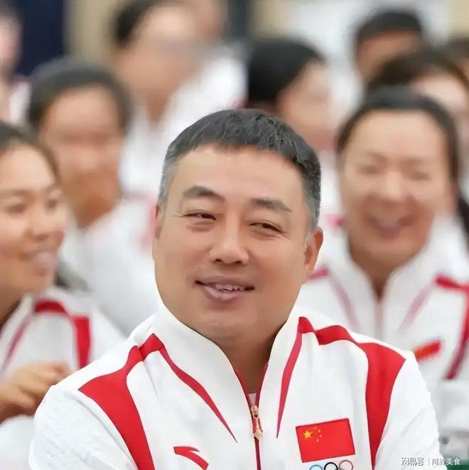 刘国梁被指在云南被捕豪宅内现金被查获！(图14)