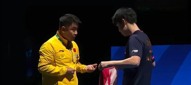 WilliamHill澳门赛爆冷！全国冠军遭横扫一轮游王皓无能为力新星难扛大旗(图2)