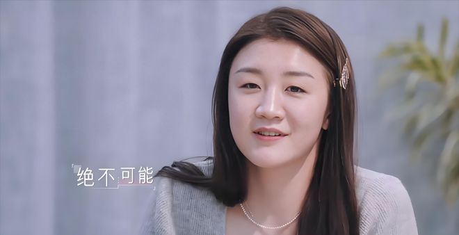 海报公布！陈梦已签约黄晓明公司正式踏上演艺道路(图4)