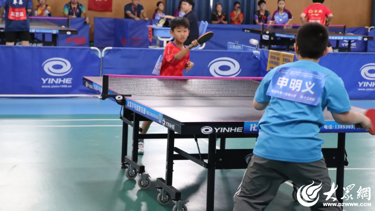 2024年威廉希尔WilliamHill菏泽市青少年乒乓球锦标赛暨全市中小学生体育联赛乒乓球比赛开幕_今日头条_大众网(图2)