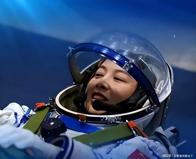 牺牲太大！王亚平曾谈太空之旅的辛酸落地后身体弱连路都走不了(图7)