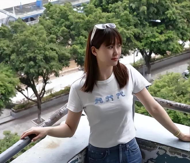 3-2击败世界第3！国乒26岁美女爆冷赢世界冠军：又美又能打(图3)