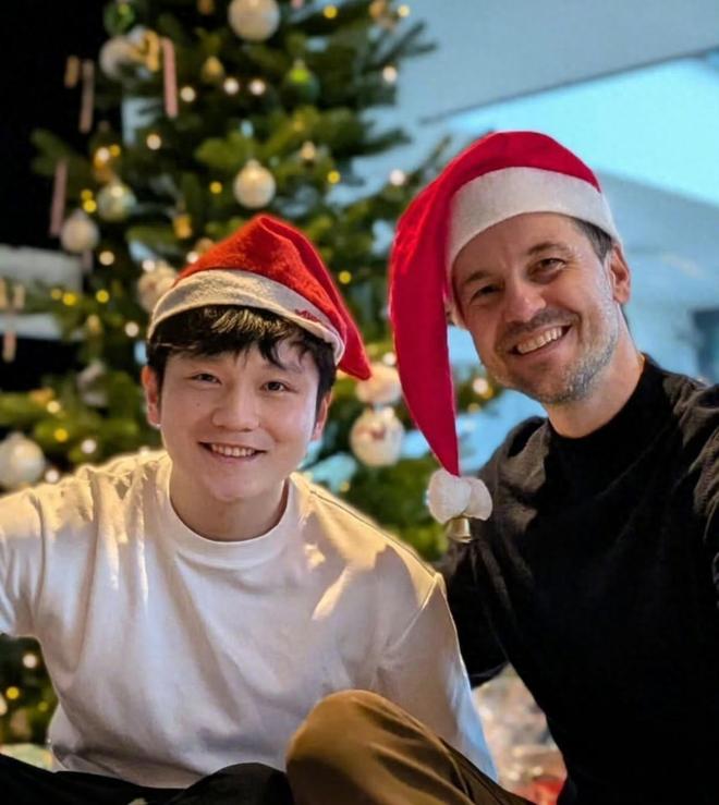 WilliamHill樊振东2026年首场赛事时间出炉！小胖和波尔合影开心度过圣诞节(图1)