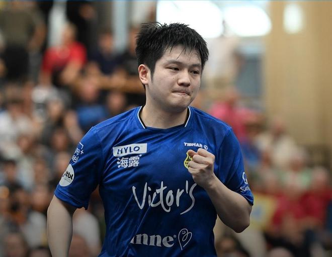 WilliamHill樊振东2026年首场赛事时间出炉！小胖和波尔合影开心度过圣诞节(图2)