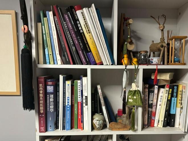 上海75岁老人开始上健身课银发健身是蓝威廉希尔WilliamHill海市场吗？(图3)