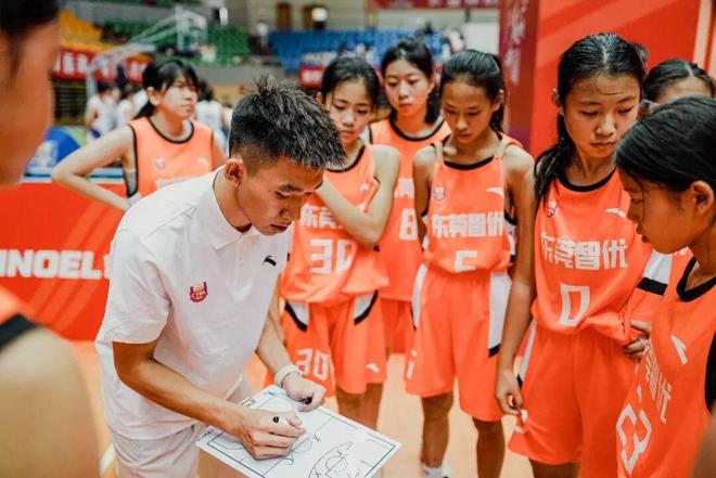 31号文+苏超横空出世2025体育小年“大动静”(图4)