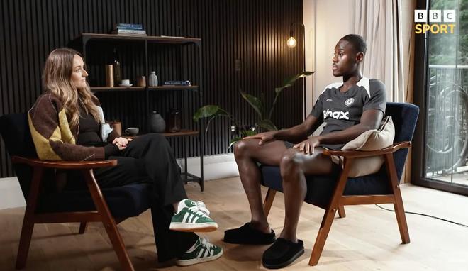 特雷沃-查洛巴：如果我不是足球运动员可能会去打乒乓球(图1)