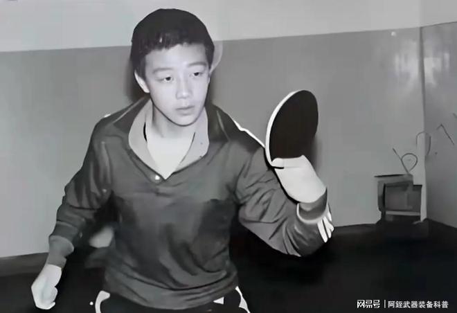 虎父无犬子：肖战23岁儿子为全家争光添彩(图3)