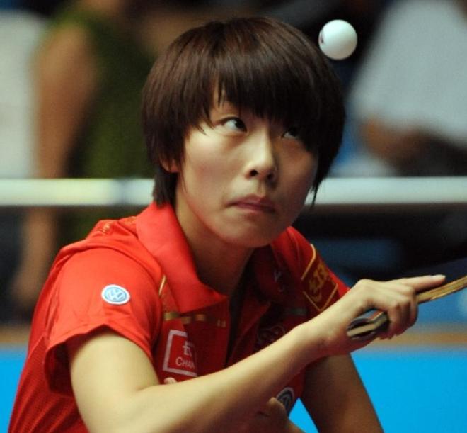 WilliamHill罕见的乒乓球世界冠军的合影：她们两个创造了山东和山西的历史(图8)