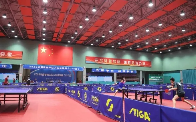 流言板]国青队U15选拔赛完赛12男9女共21人突出重围(图1)