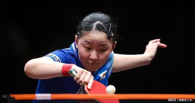 王曼昱4-2轻取张本美和11连胜晋级女单四强(图4)