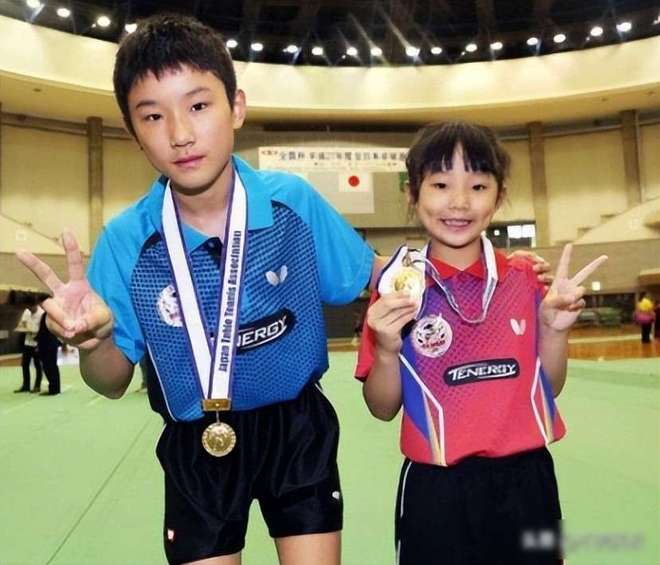 张本智和赛场怒吼却躲国歌身份认同卡在半路(图3)