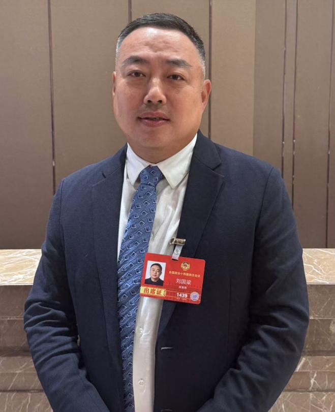 利好体育圈刘国梁因两会的这一提议实现了“口碑暴涨”(图1)