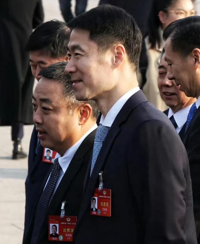 利好体育圈刘国梁因两会的这一提议实现了“口碑暴涨”(图13)