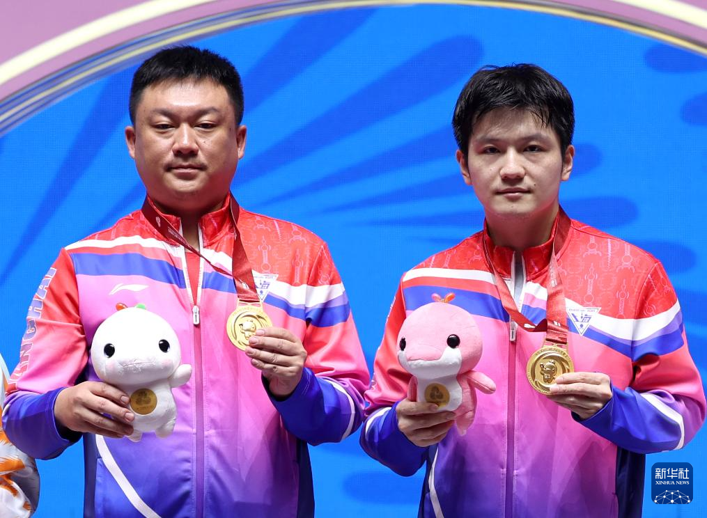 全运会｜乒乓球——男子单打金牌赛赛况：樊振东夺冠(图29)