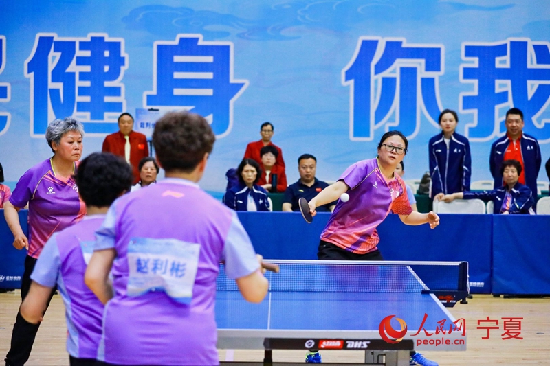 宁夏兴庆区代表队晋级全国乒乓球总决赛(图1)